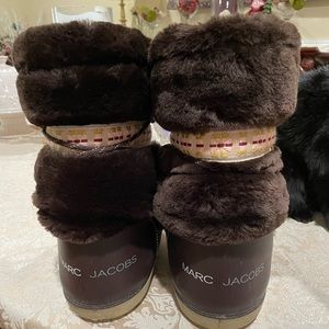Brown Marc Jacobs winter boots, size medium great condition